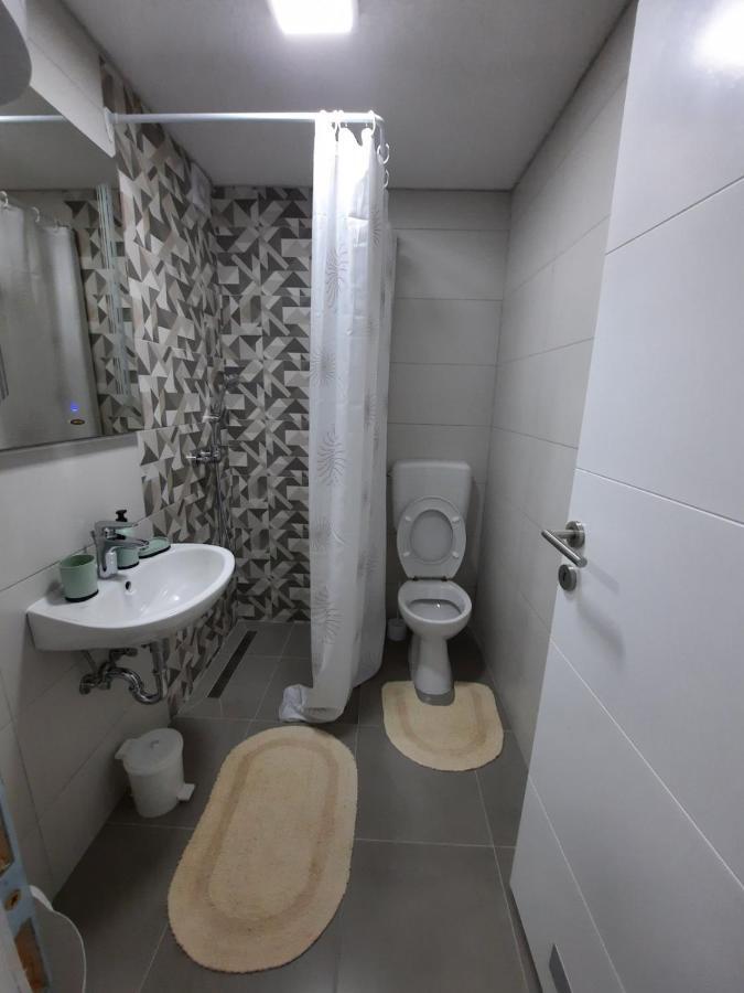 Апартаменти Apartman-Stan Na Dan -Stolac Екстер'єр фото
